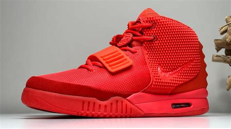 nike yeezy red october fake kaufen|yeezy red october real.